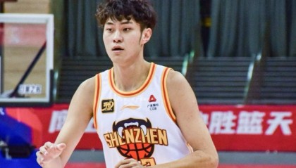 九游体育网站-深圳男篮官方辟谣：欠薪28月资金链断裂+球员转会不实 将法律维权