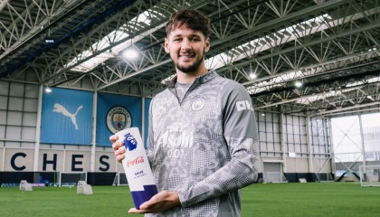 英超8月最佳扑救：特拉福德左手挡出布莱顿近距离射门